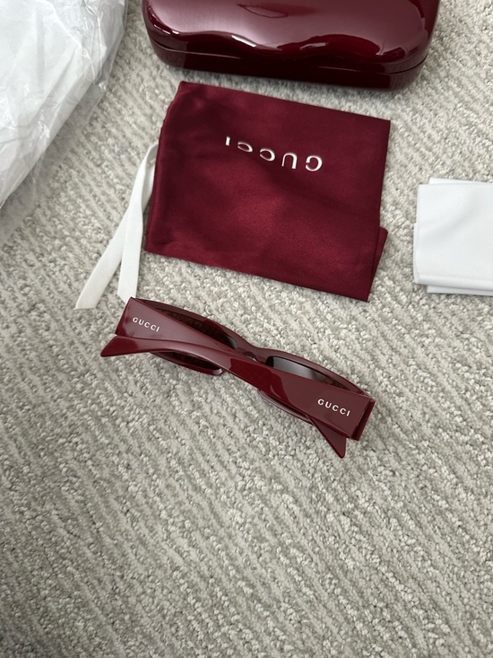NIB Gucci rectangular sunglasses burgundy brow main image 9